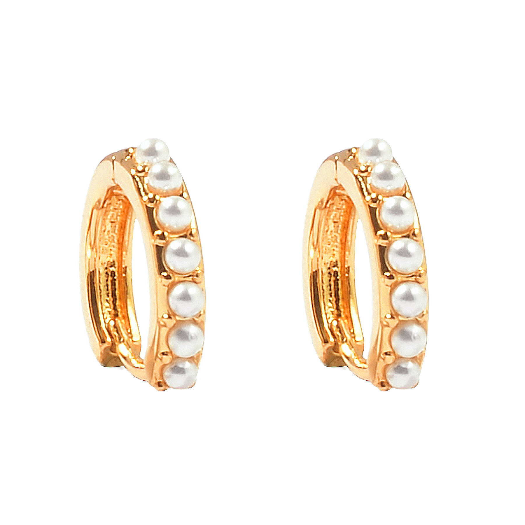 QM – 18K Gold Plated Brass Hoop Earrings With Peal Dainty Huggie Earrings